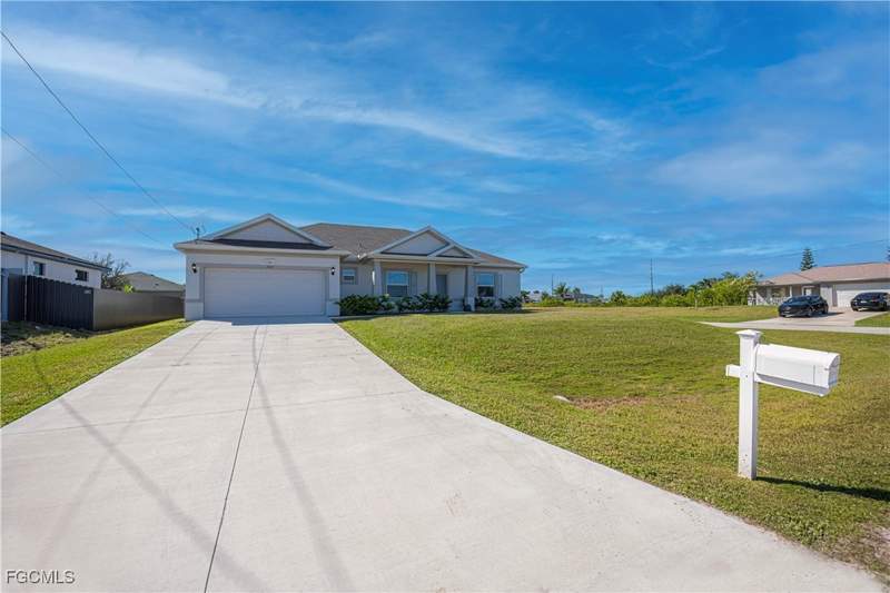 3 bedroom SingleFamilyResidence at 2244 NW 4th Ter, Cape Coral, Cape Coral — photo 3
