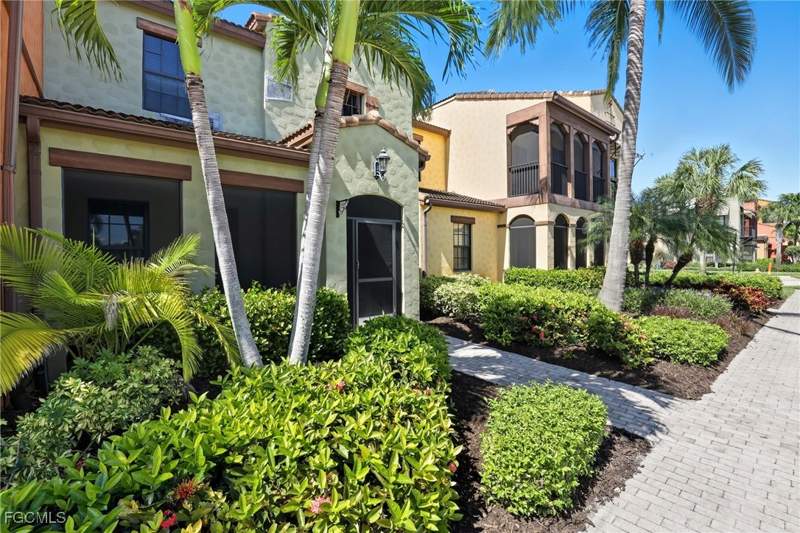 2 bedroom Townhouse at 11272 Paseo Grande Blvd 5703, Paseo, Fort Myers — photo 4