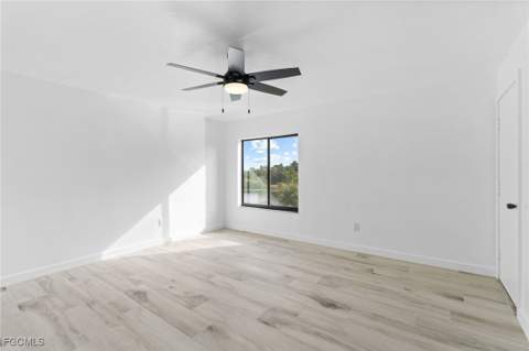 2067 W Lakeview Blvd 8, North Fort Myers FL - photo 13 of 25