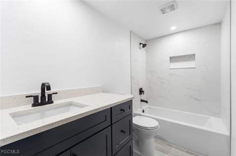 2067 W Lakeview Blvd 8, North Fort Myers FL - photo 21 of 25