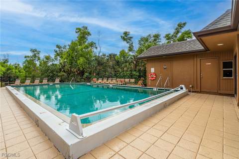 2067 W Lakeview Blvd 8, North Fort Myers FL - photo 22 of 25
