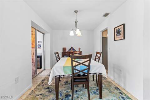 5549 Boynton Ln, Fort Myers FL - photo 11 of 33