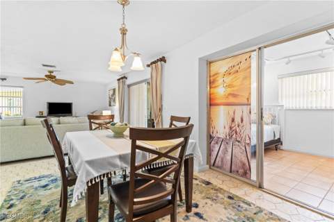 5549 Boynton Ln, Fort Myers FL - photo 13 of 33