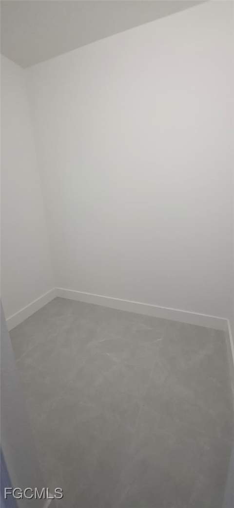 804 Calvin Ave, Lehigh Acres FL - photo 10 of 23