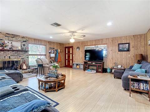 4419 Loblolly Bay Rd, Labelle FL - photo 16 of 49