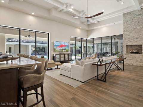 656 Hickory Rd, Naples FL - photo 15 of 50