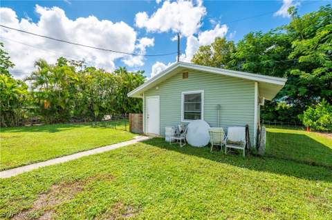 2432 Washington Ave, Naples FL - photo 21 of 24