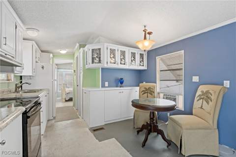 5756 Pink Panther Dr, Fort Myers FL - photo 10 of 41