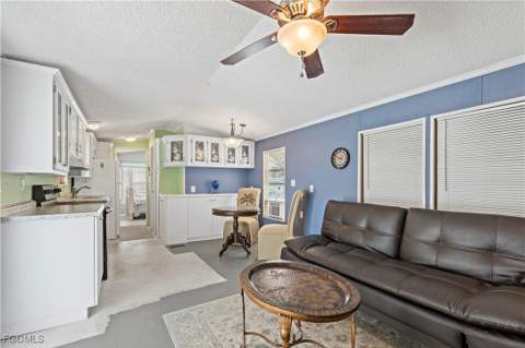 5756 Pink Panther Dr, Fort Myers FL - photo 8 of 41