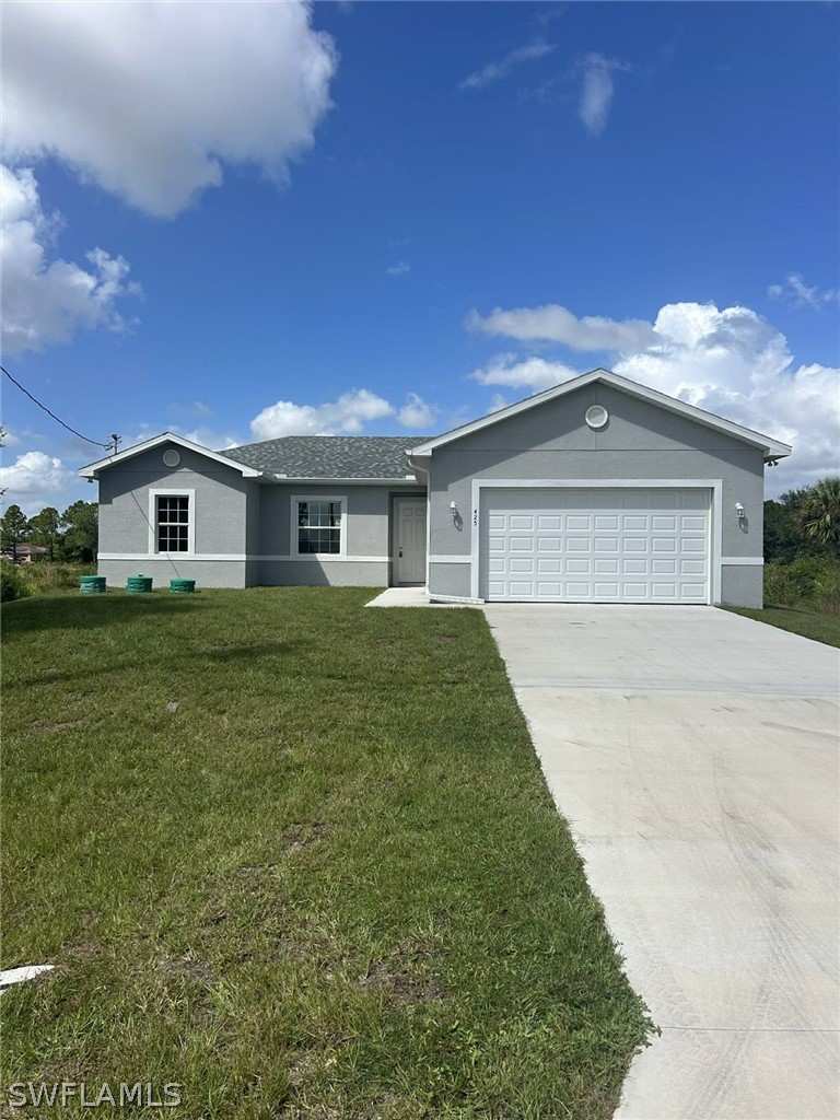 4 bedroom SingleFamilyResidence at 425 Mercedes Ct, Greenbriar, Lehigh Acres — photo 1