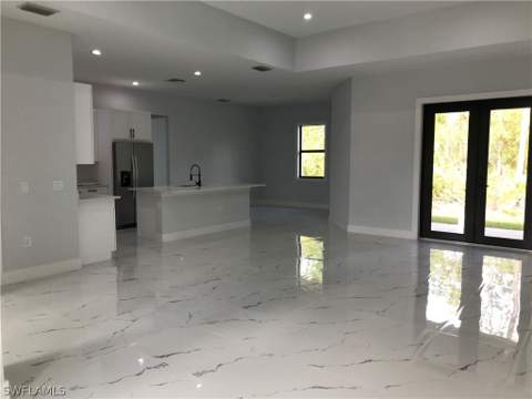 2863 52nd Ave NE, Naples FL - photo 6 of 34