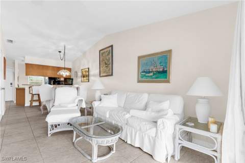 1295 Mainsail Dr 912, Naples FL - photo 10 of 39