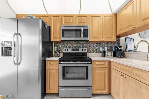 1295 Mainsail Dr 912, Naples FL - photo 12 of 39