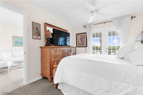 1295 Mainsail Dr 912, Naples FL - photo 20 of 39