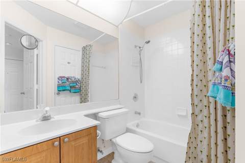 1295 Mainsail Dr 912, Naples FL - photo 8 of 39