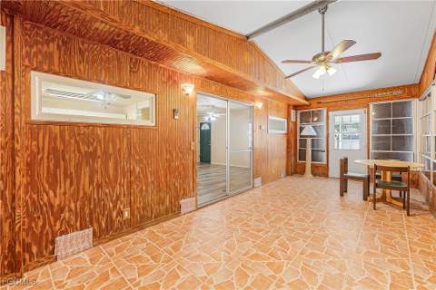 2592 York Rd, St James City FL - photo 16 of 29