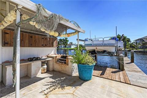2592 York Rd, St James City FL - photo 6 of 29