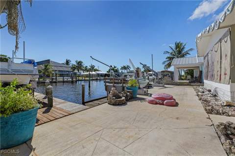 2592 York Rd, St James City FL - photo 7 of 29