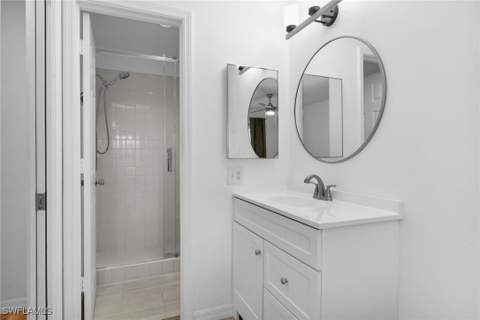 1375 Mainsail Dr 1714, Naples FL - photo 22 of 35