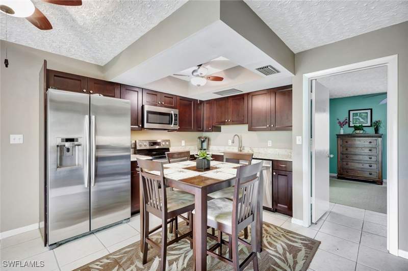 1 bedroom Condominium at 15 Bob O Link Ct 15B, Naples Bath And Tennis Club, Naples — photo 3