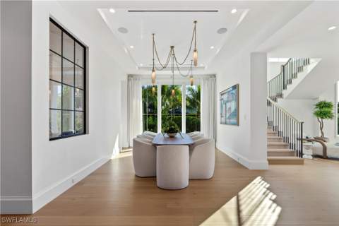 285 Central Ave, Naples FL - photo 7 of 39