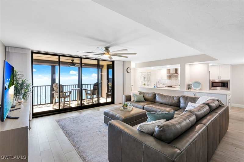 2 bedroom Condominium at 10951 Gulf Shore Dr 1202, Vanderbilt Gulfside, Naples — photo 1