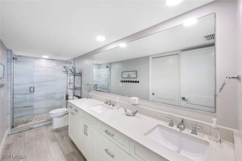10951 Gulf Shore Dr 1202, Naples FL - photo 11 of 18