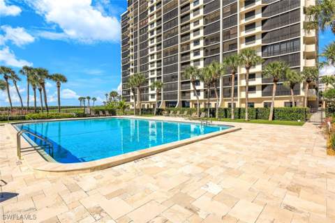 10951 Gulf Shore Dr 1202, Naples FL - photo 16 of 18