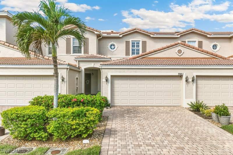 2 bedroom Townhouse at 3951 Cherrybrook Loop, Townhomes Of San Simeon, Fort Myers — photo 2