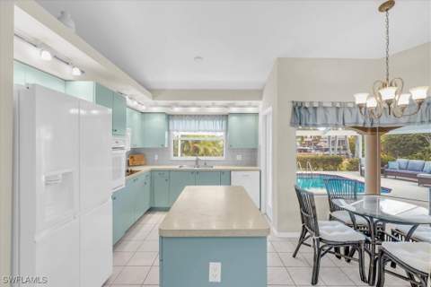 2569 SW 27th Ave, Cape Coral FL - photo 11 of 40