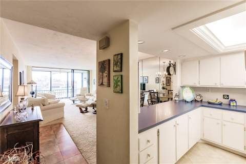 4585 Trawler Ct 302, Fort Myers FL - photo 23 of 48