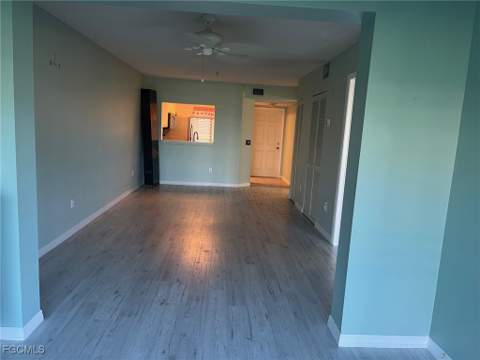 7406 Lake Breeze Dr 118, Fort Myers FL - photo 10 of 37