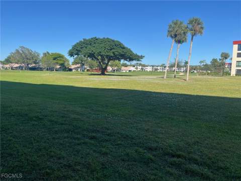 7406 Lake Breeze Dr 118, Fort Myers FL - photo 17 of 37