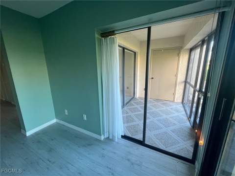 7406 Lake Breeze Dr 118, Fort Myers FL - photo 9 of 37
