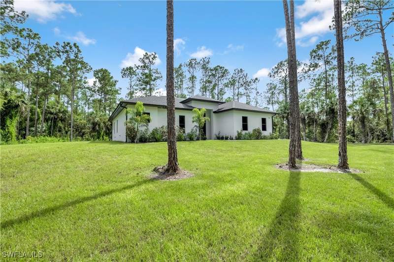 3 bedroom SingleFamilyResidence at 2668 39th Ave NE, Golden Gate Estates, Naples — photo 5