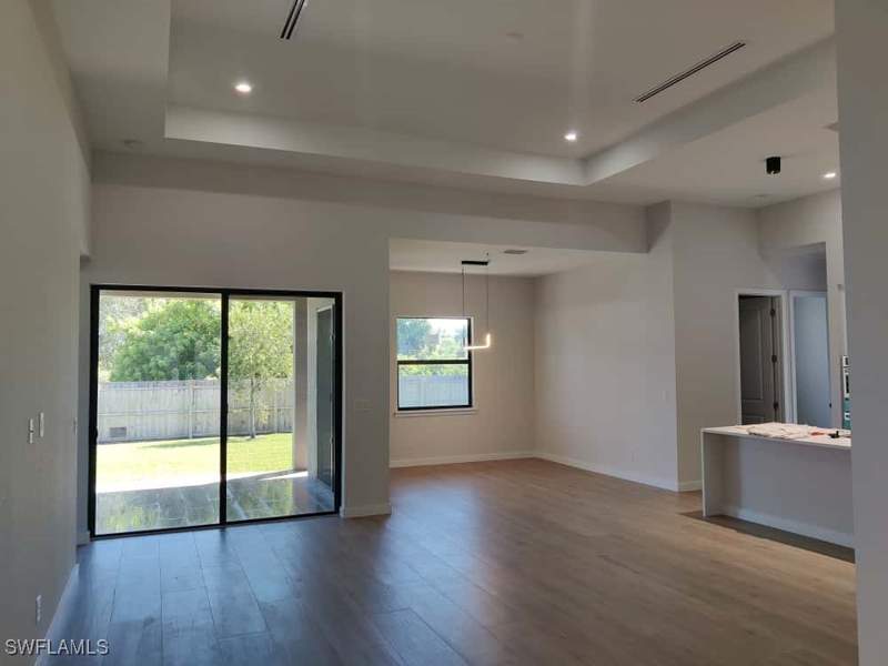 3 bedroom SingleFamilyResidence at 1827 NW 28th Ave, Cape Coral, Cape Coral — photo 4