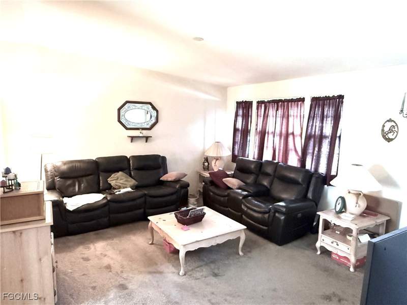 3 bedroom SingleFamilyResidence at 3301 13th St SW, Lehigh Acres, Lehigh Acres — photo 3