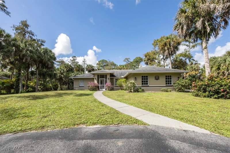 2 bedroom SingleFamilyResidence at 361 9th St NW, Golden Gate Estates, Naples — photo 2