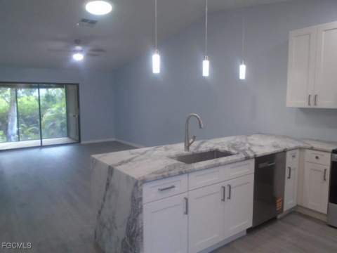 17594 Osprey Inlet Ct, Fort Myers FL - photo 6 of 23