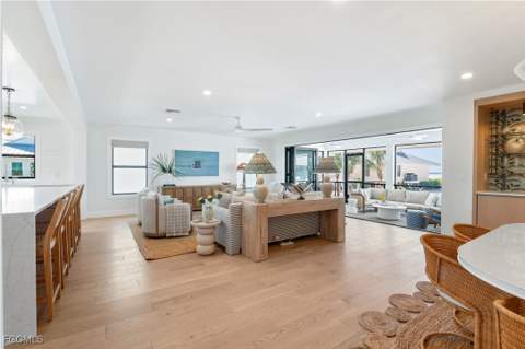 24 Beach Homes, Captiva FL - photo 15 of 41