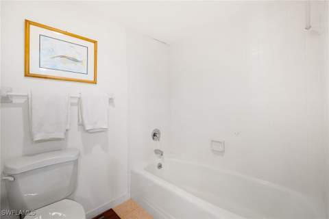 3100 Gulf Shore Blvd N 303, Naples FL - photo 15 of 34