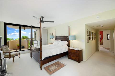 3100 Gulf Shore Blvd N 303, Naples FL - photo 16 of 34