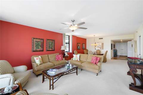 3100 Gulf Shore Blvd N 303, Naples FL - photo 7 of 34