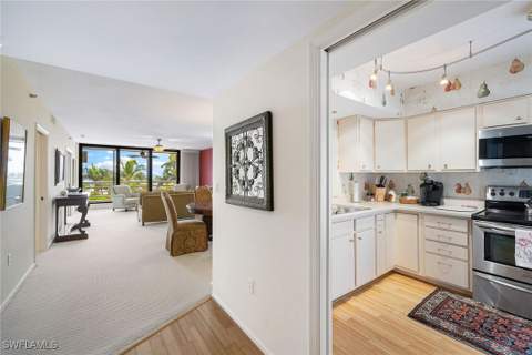 3100 Gulf Shore Blvd N 303, Naples FL - photo 8 of 34