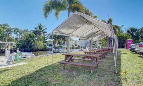 471 Palm Dr 310, Naples FL - photo 16 of 17