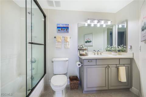 6081 Silver King Blvd 404, Cape Coral FL - photo 18 of 49