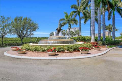 6081 Silver King Blvd 404, Cape Coral FL - photo 20 of 49