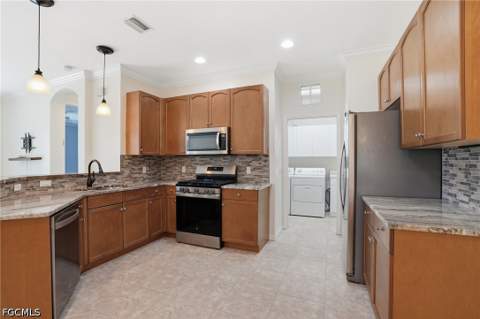 9323 Aviano Dr, Fort Myers FL - photo 13 of 36