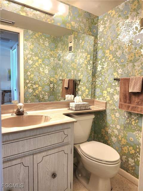 3490 N Key Dr 403, North Fort Myers FL - photo 14 of 26