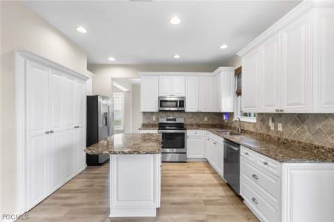 16620 Wellington Lakes Cir, Fort Myers FL - photo 22 of 50
